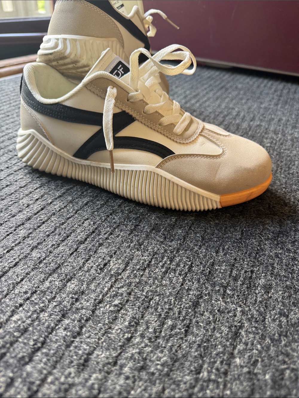 De Florance Sneakers - Picture 2 of 6